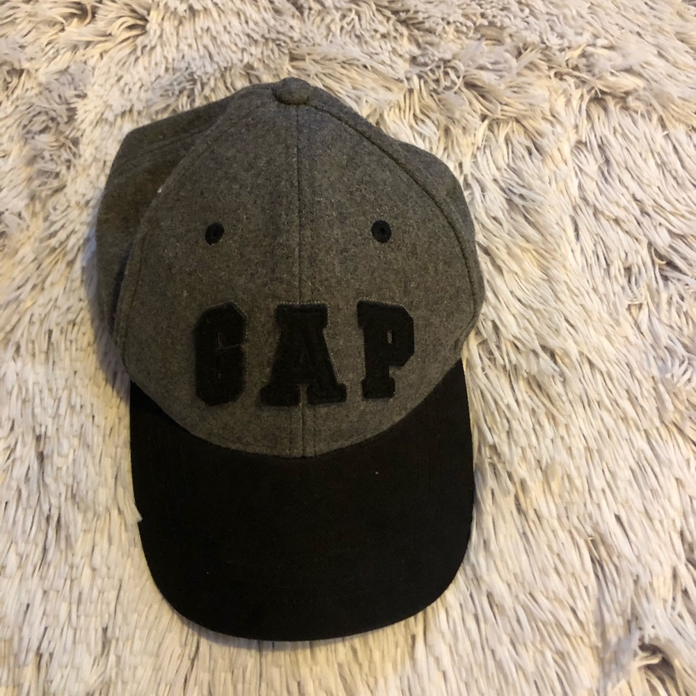 Gap hat